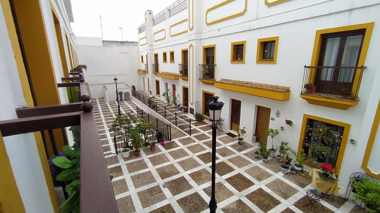 Sherryflat Trebol - Parking Jerez de la Frontera Buitenkant foto