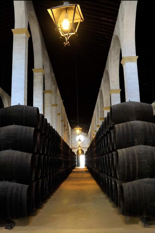 Sherryflat Trebol - Parking Jerez de la Frontera Buitenkant foto